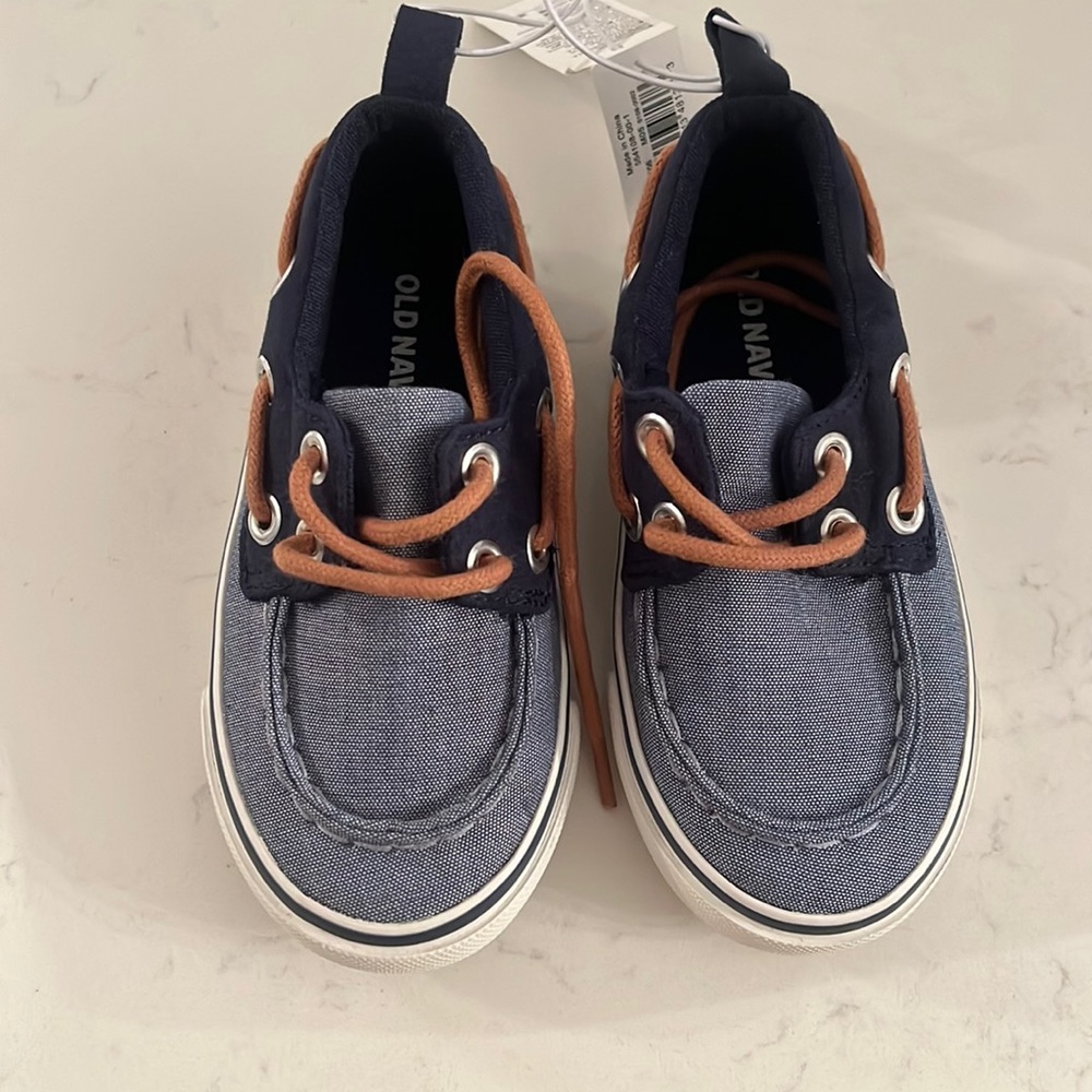 Old Navy Toddler Boys Size 6 Boat Shoes- New